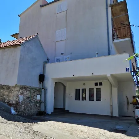 Apartment Studio Apartment Liovic