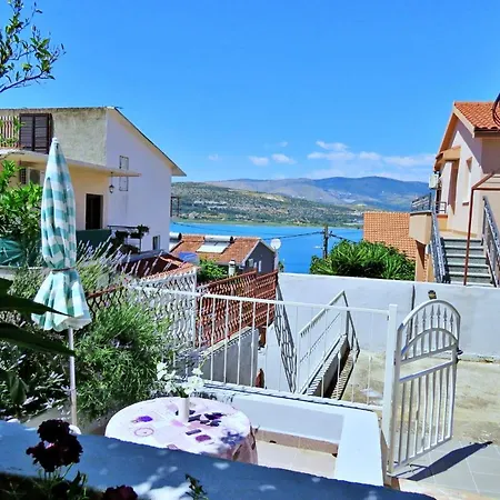 Studio Apartment Liovic Apartment *