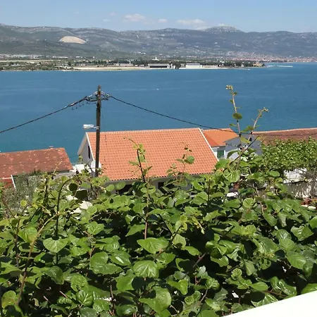 Apartment Studio Apartment Liovic *